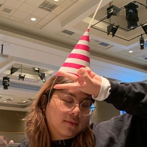 Meet your Posher, Heidi